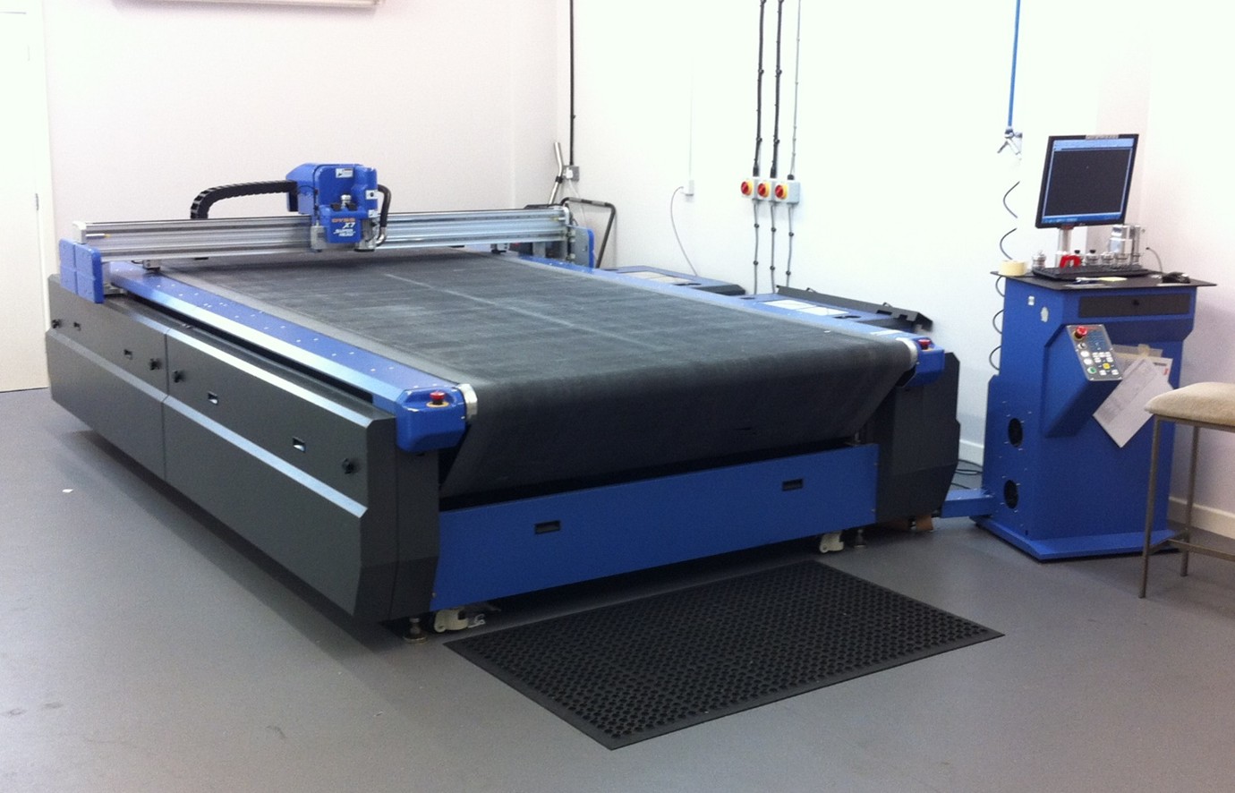 Used DYSS X7-1630T Cutting Table